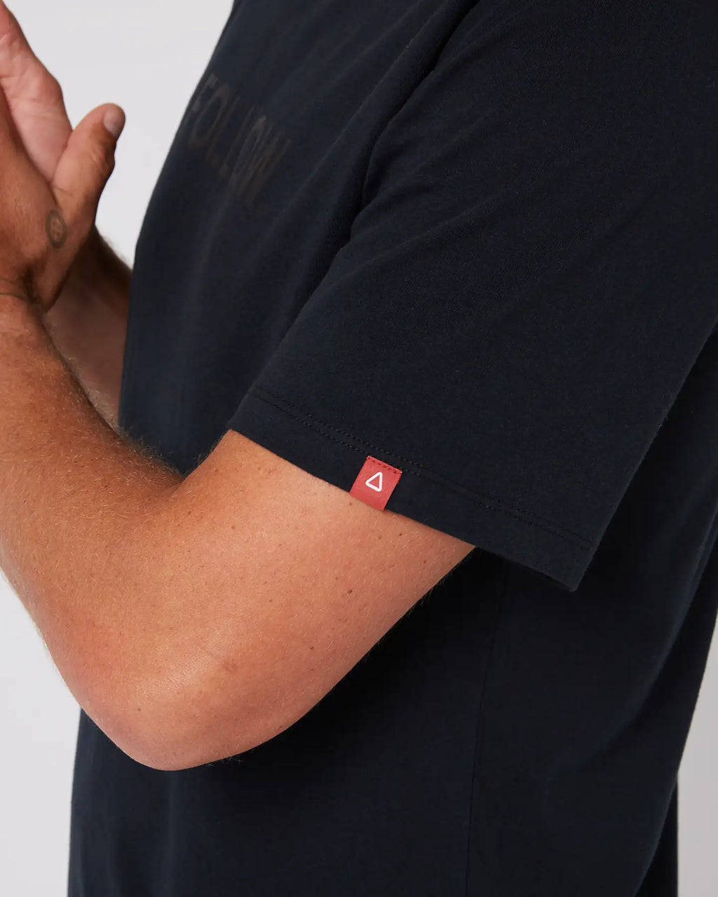 Follow - LogoTee